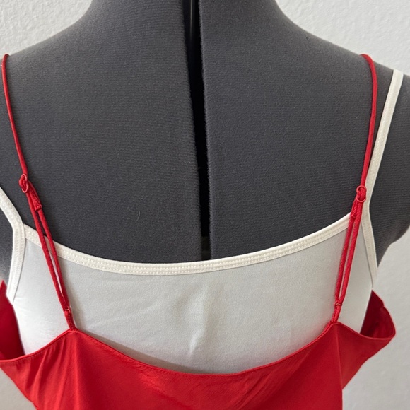 Banana Republic Petite bias-cut camisole - Picture 5 of 9